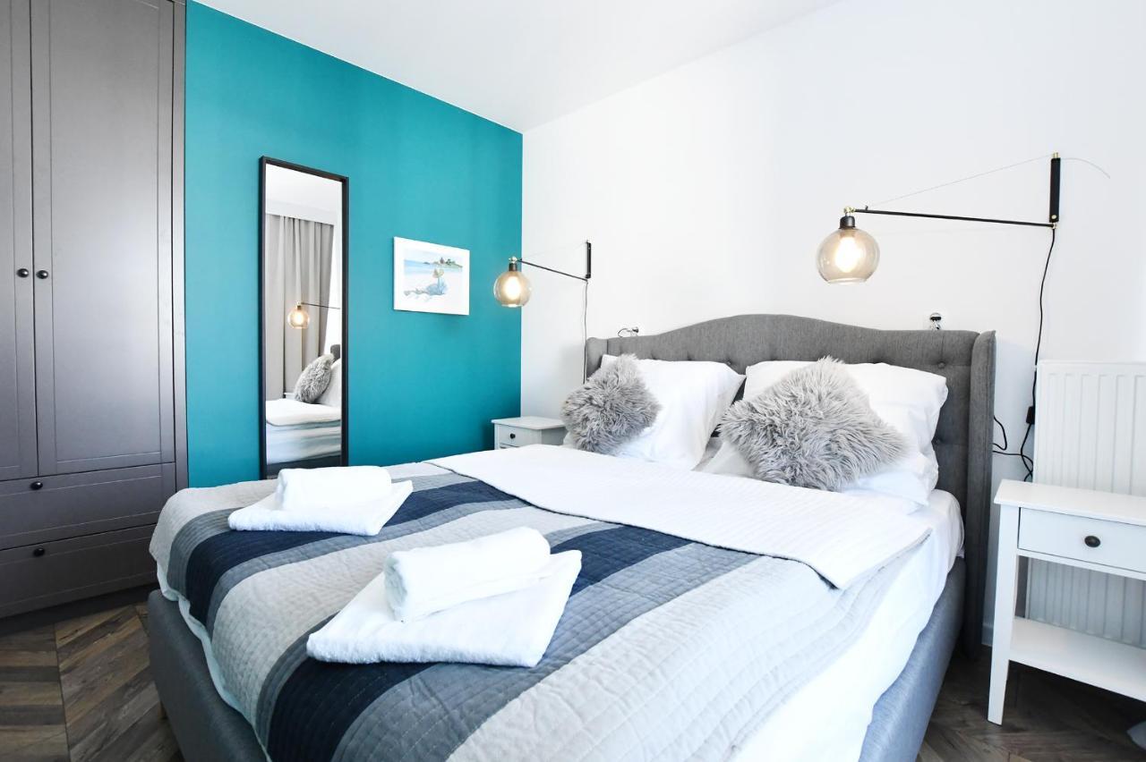 Bialy Dom Apartment *